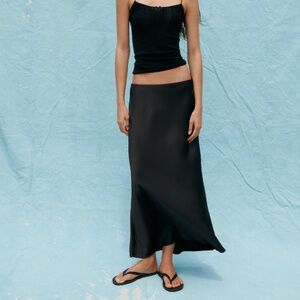 Zara Satin Effect Midi Skirt